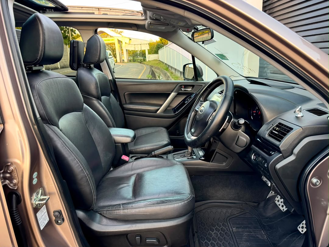 SUBARU FORESTER thumbnail 5